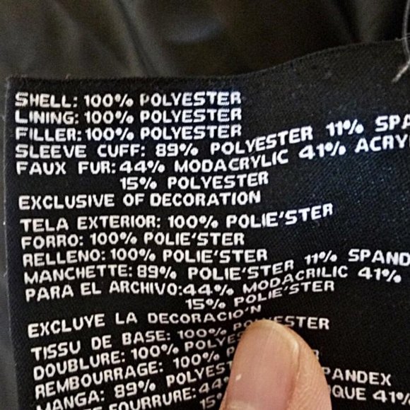 GUESS Women Hooded Puffer Jacket / Parka in Black - Picture 13 of 13